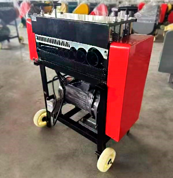 Cable stripping machine